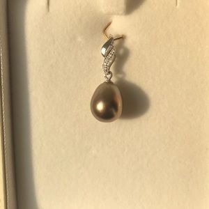 Black Tahitian Pearl